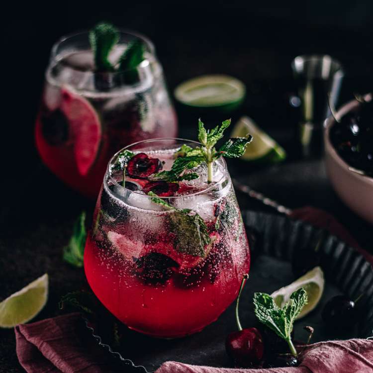 Organic Cameo Apple Baked Chicken Thighs Superfresh Growers