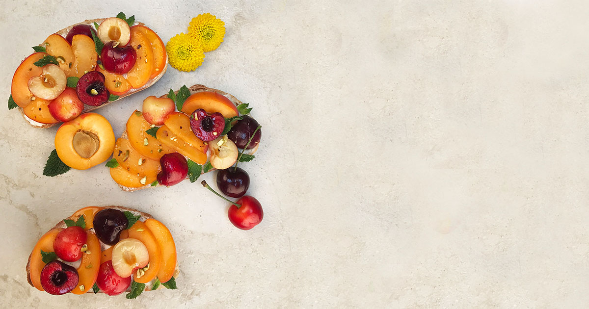 Fresh Fruit Summer Toast
				-
						Superfresh Growers