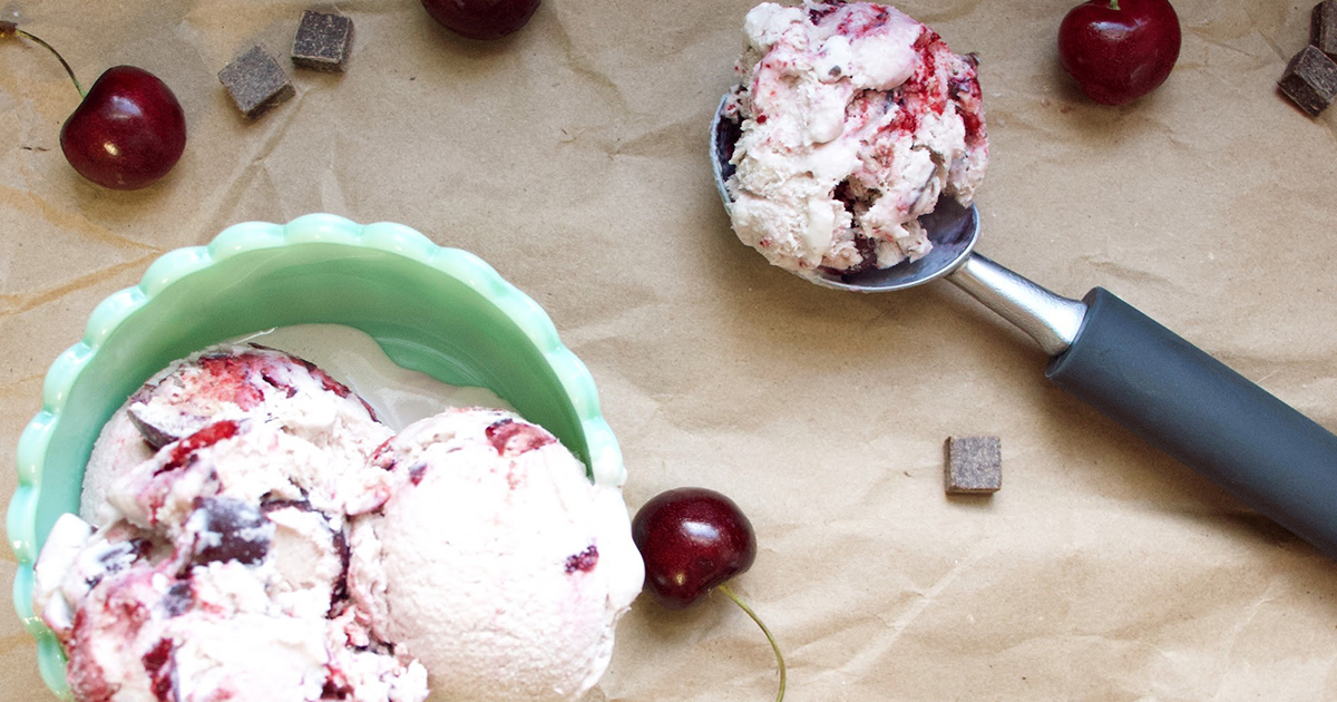 No-Churn Cherry Chocolate Ice Cream - Superfresh Growers