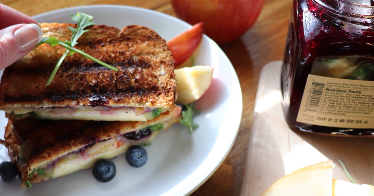 Grilled Cheese & Apple Sandwich - Superfresh Growers