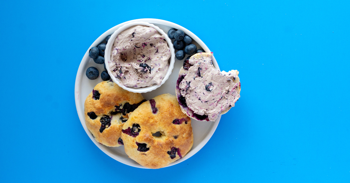 5 Ingredient Blueberry Bagels - Superfresh Growers