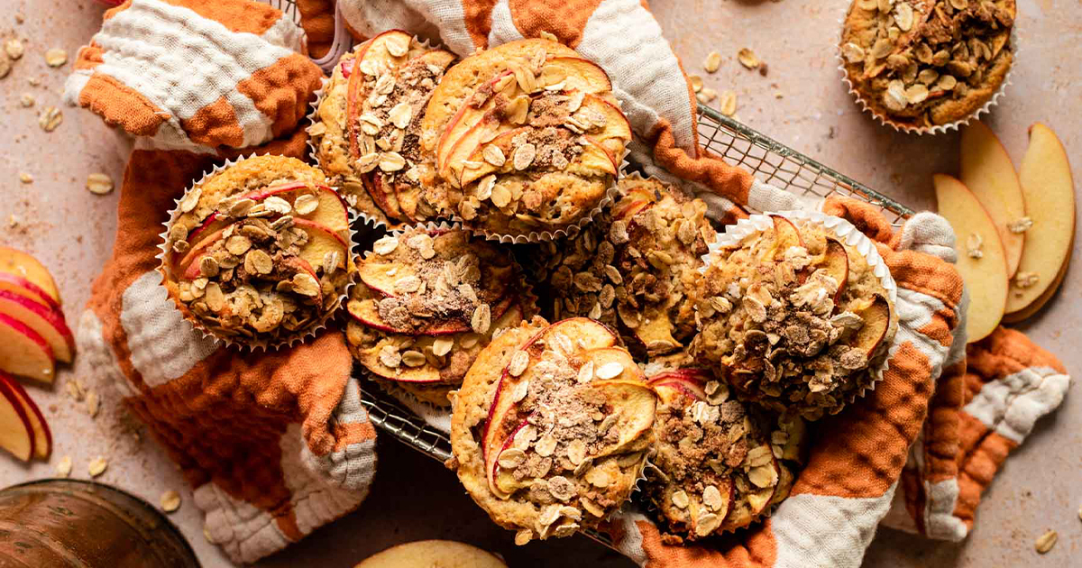 Apple Crisp Muffins - Superfresh Growers