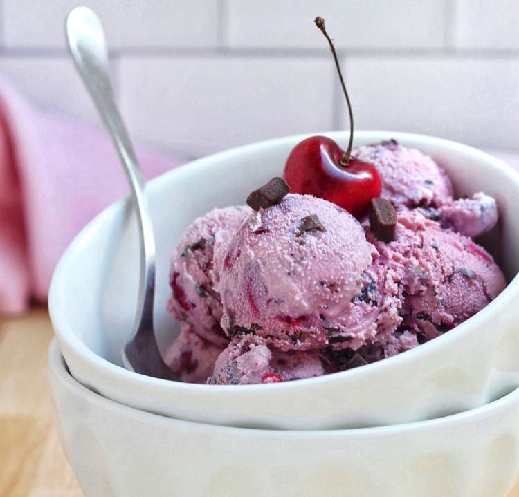 Cherry Chocolate Chunk Ice Cream Superfresh Growers